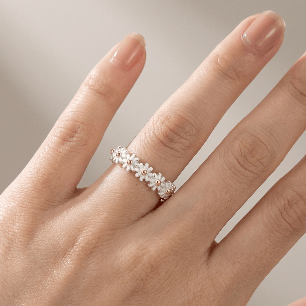 Anello Gardenia Regolabile