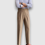 Modo – Pantaloni classici vintage per uomini di stile