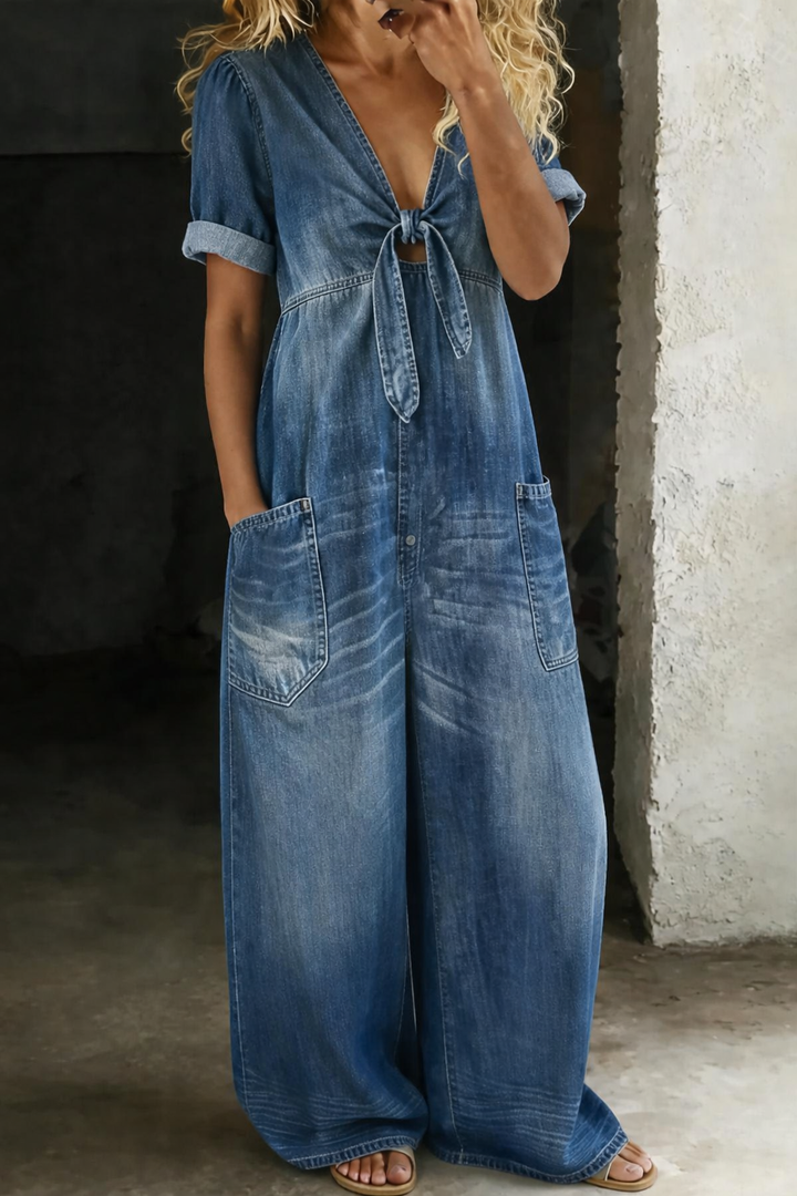 Roberta | Tutina Corta in Denim con Scollo a V