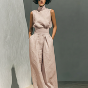 Eleganza in cotone - Completo composto da top e pantaloni ampi in cotone e lino dallo stile minimalista per donna
