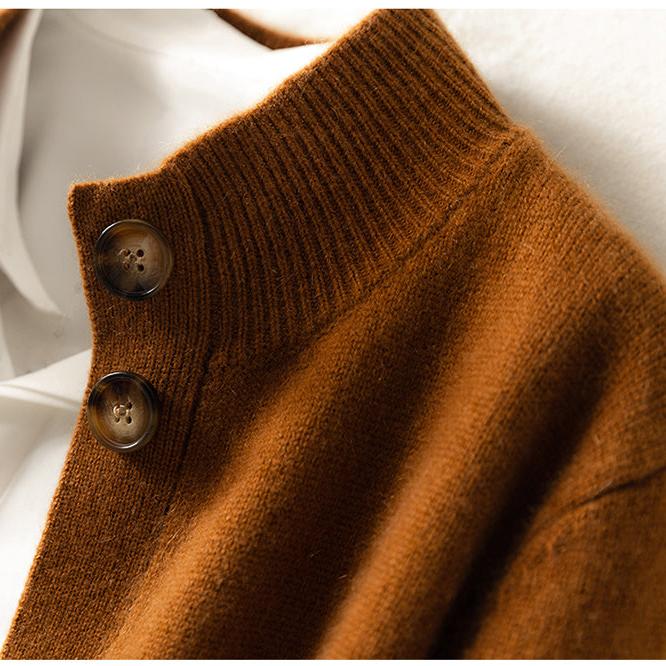 Gemma | Cardigan Morbido con Bottoni