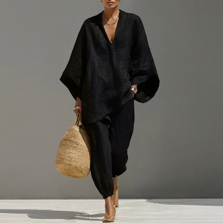 Cecilia | Completo Comfort con Scollo a V