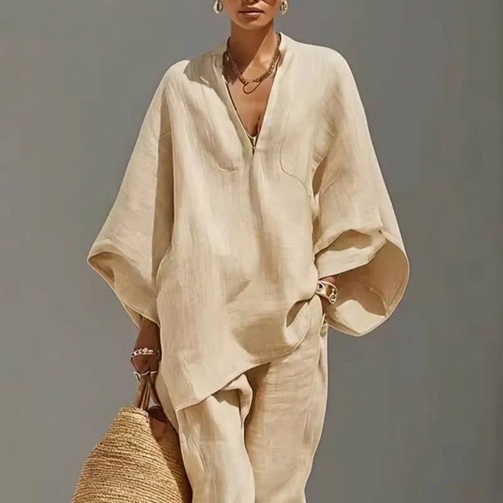 Cecilia | Completo Comfort con Scollo a V