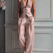 Completo Minimal Chic con Bottoni