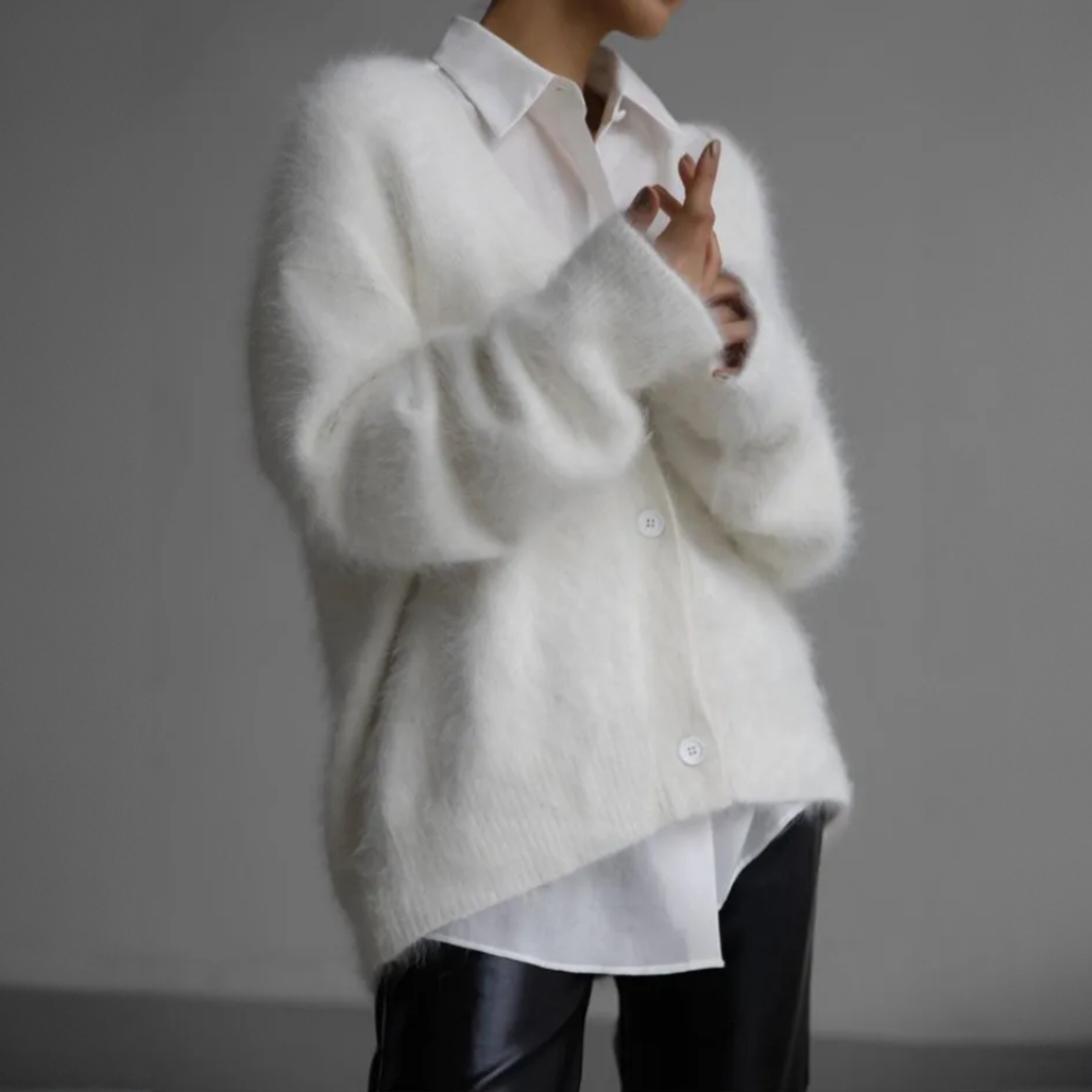 Giulia | Cardigan Autunnale in Maglia Morbida