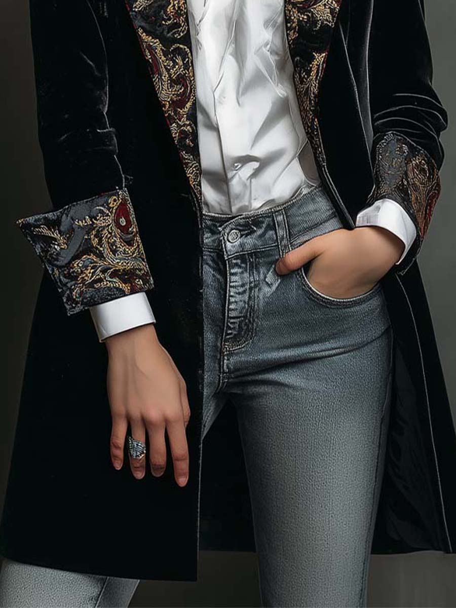 Erminia | Blazer Slim Fit Nero con Stampa Barocca