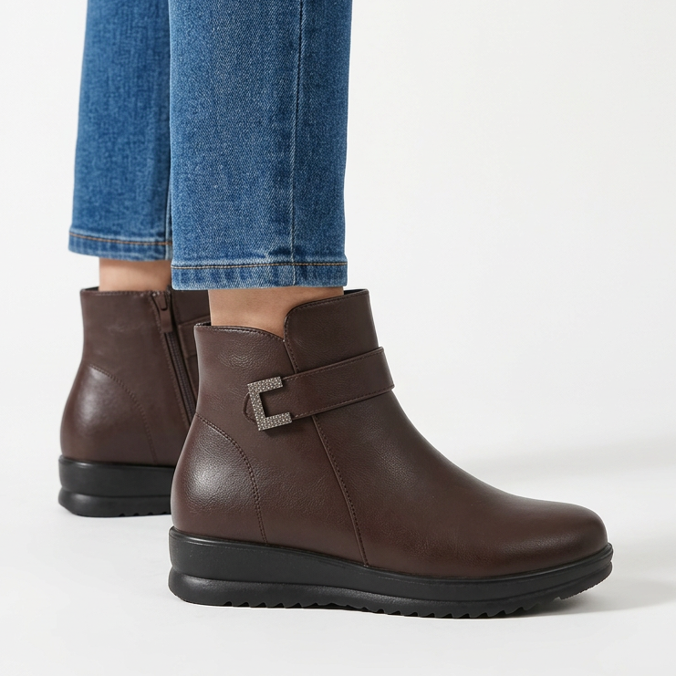 Zaira | Stivaletto con Zeppa e Cinturino Strass